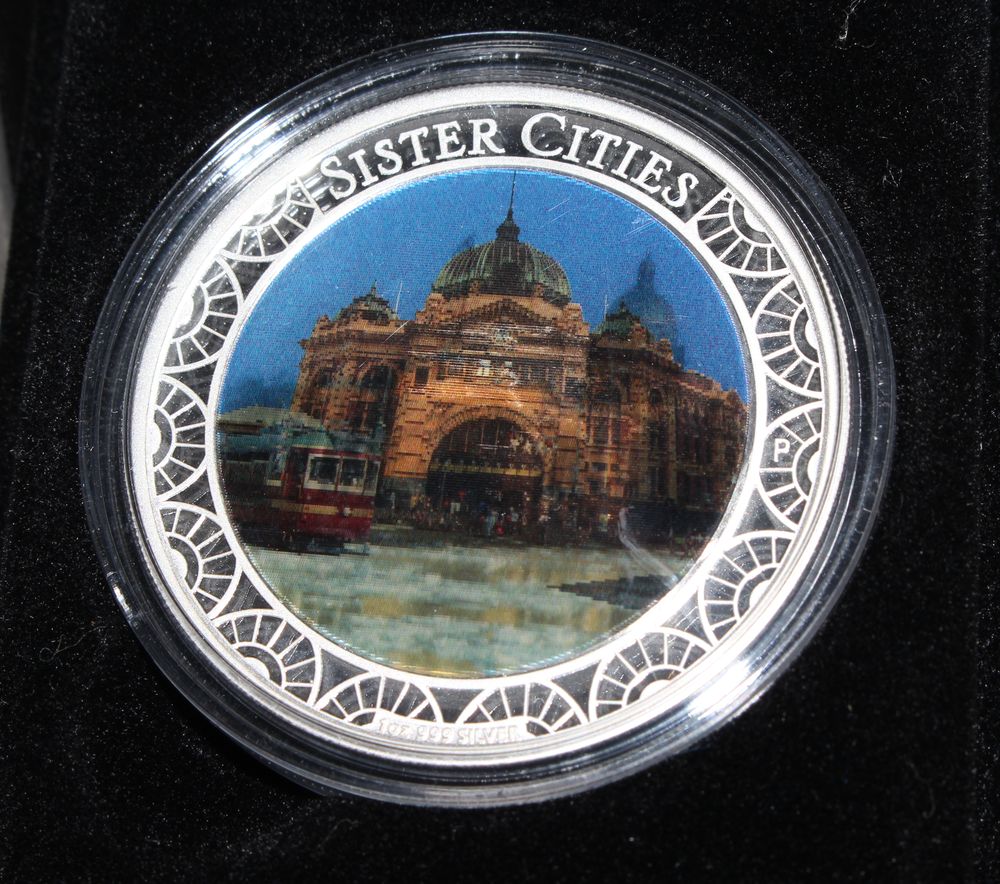 2013 $1 Melbourne ANDA Coin Show Special Sister Cities 1oz Silver Proof Coin
