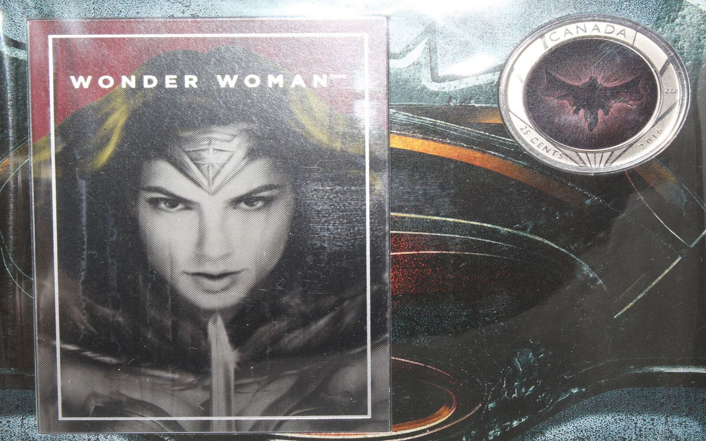 2016 Canada Batman vs Superman Dawn of Justice Lenticular 25 Cent Carded Coin
