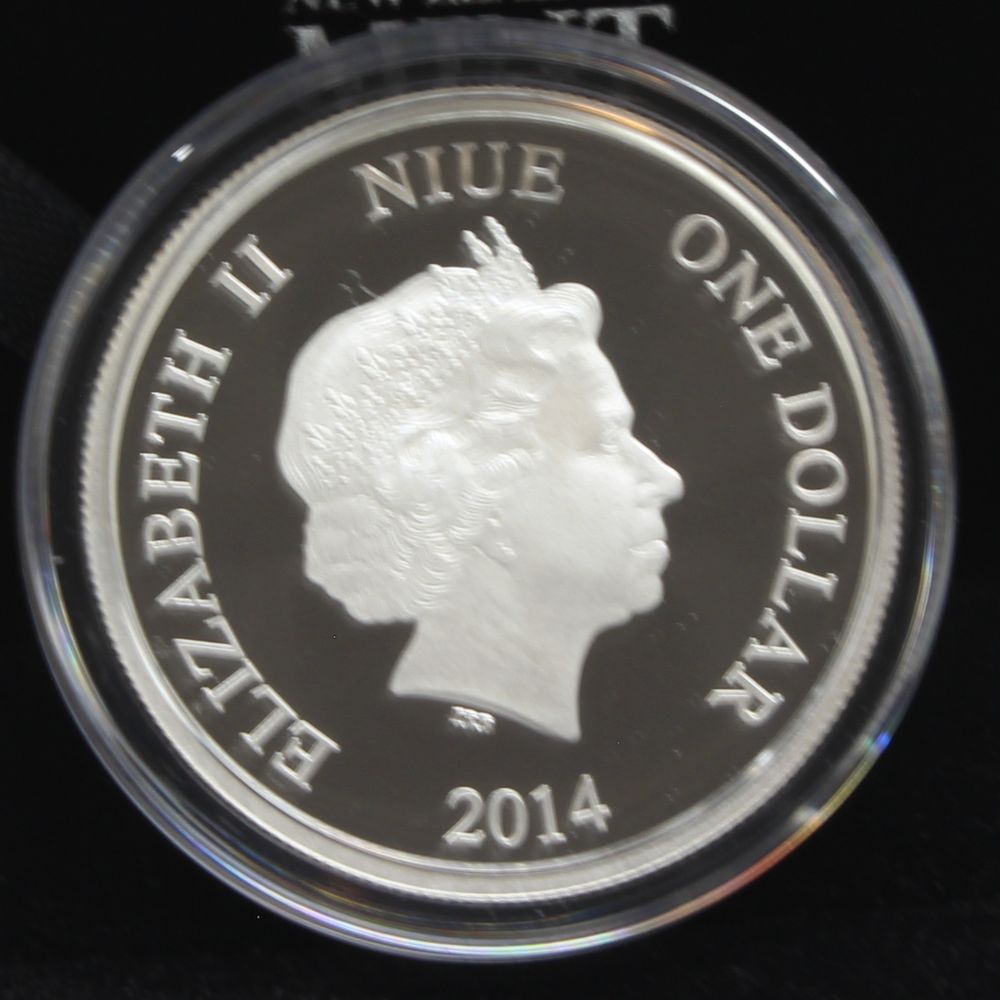 2014 Niue $1 Doctor Who Monsters Sontarans 1/2oz Silver Proof Coin