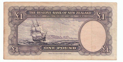 1949 New Zealand T.P. Hanna 1 Pound Note gF – aVF Details