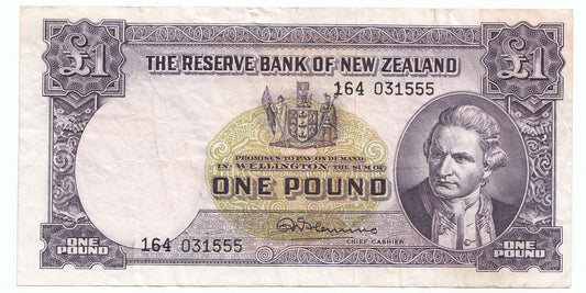 1956 – 1967 New Zealand R.N. Fleming 1 Pound Note aVF