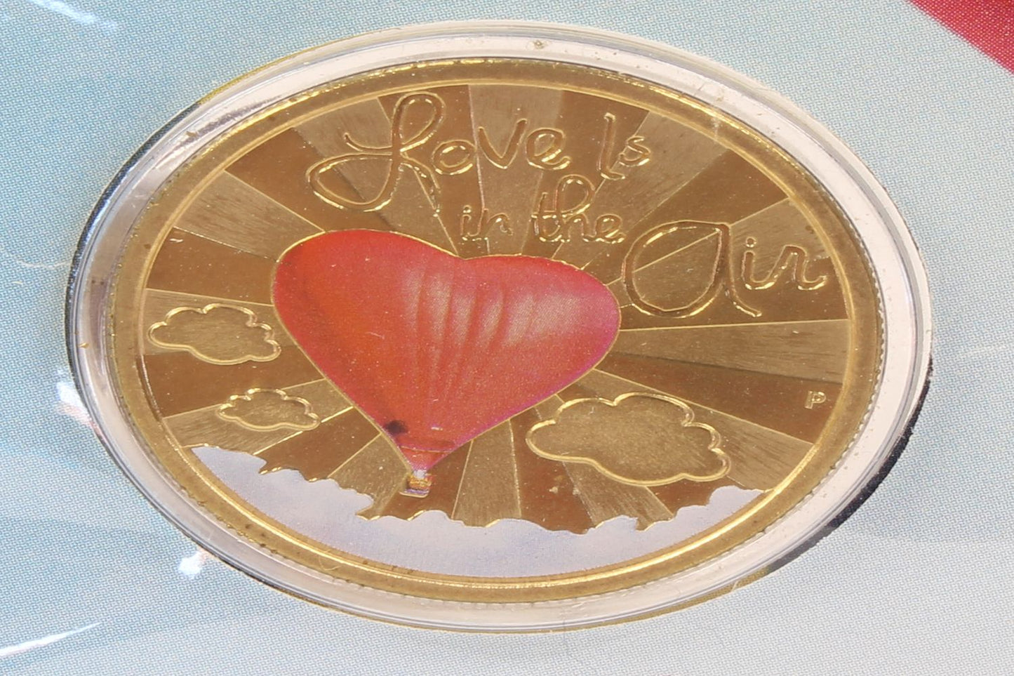 2015 Tuvalu $1 Valentine's Day Love is in the Air Coloured Coin On Card
