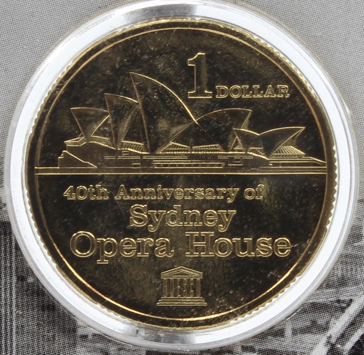 2013 Sydney Opera House $1 Uncirculated Coin On Card X2
