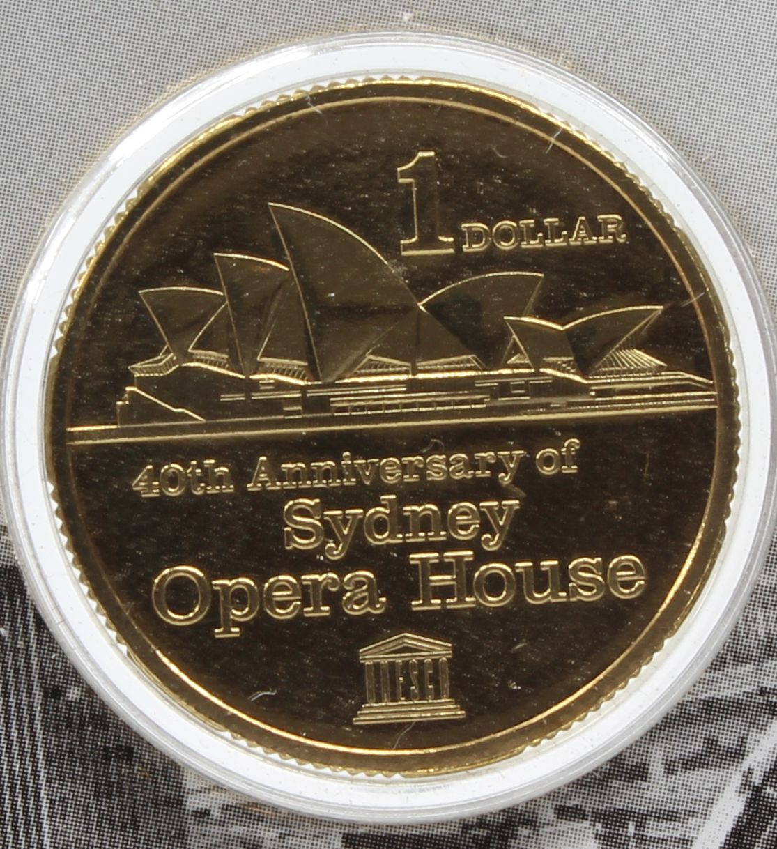 2013 Sydney Opera House $1 Uncirculated Coin On Card X2
