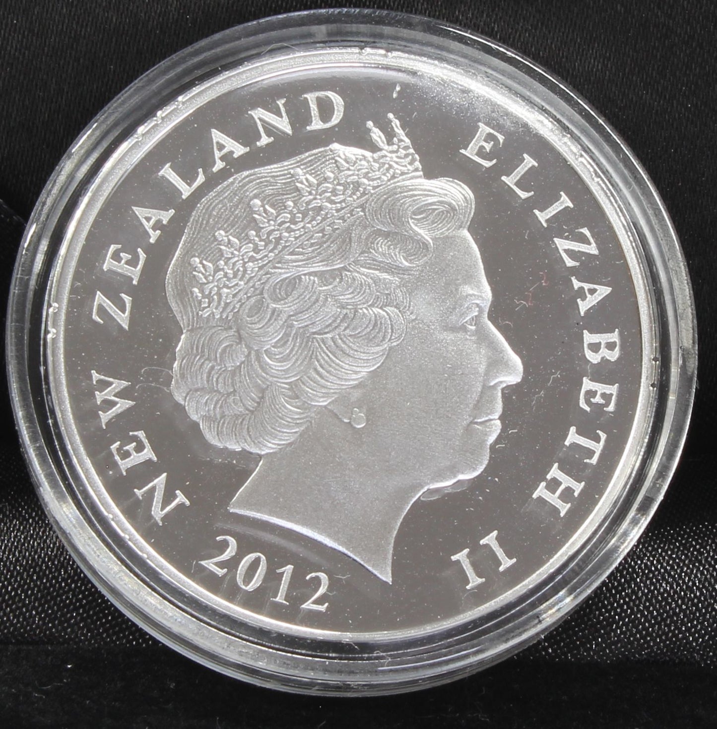2012 New Zealand $1 HEI MATAU 1Oz Silver Proof Coin